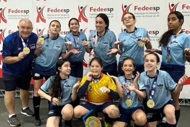 grupo-dom-bosco-aulas-extras-futsal-feminino grupo-dom-bosco-aulas-extras-futsal-feminino